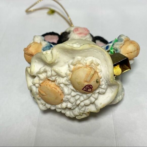 Mary’s Moo Moos 1994 Cow Angel Christmas Ornament with Bell - Picture 2 of 3